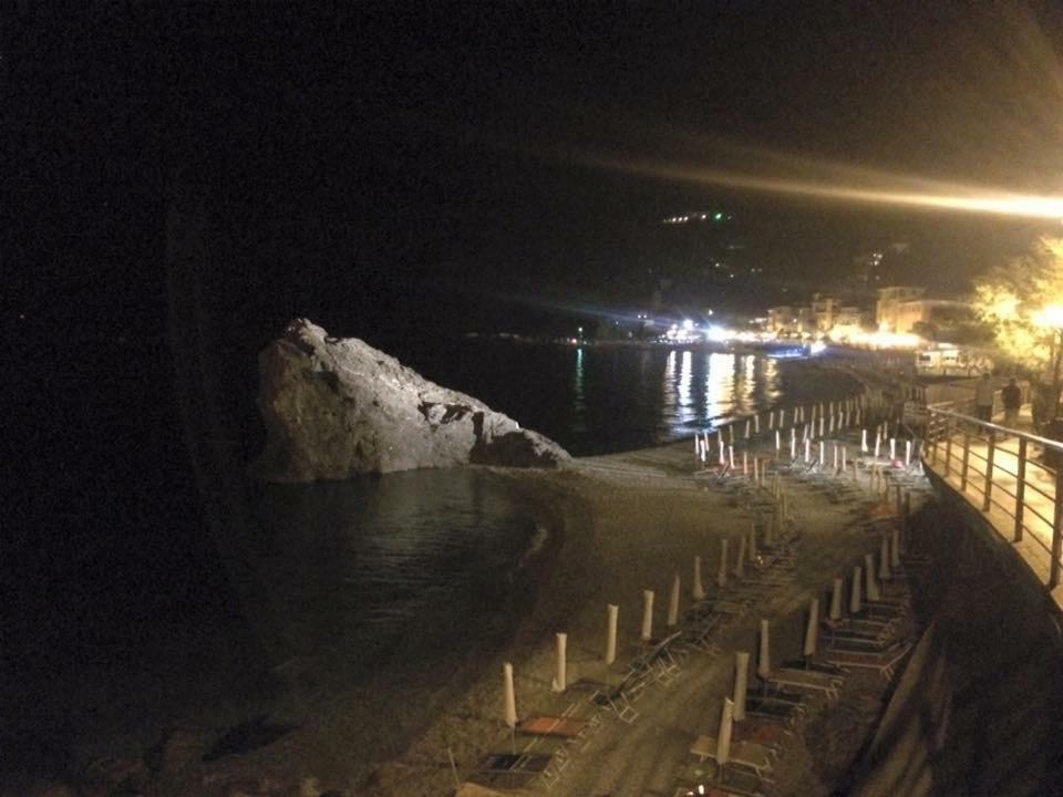 Appartamento Jolie - Vicino Alle Spiagge Con Ac Μοντερόσο αλ Μάρε Εξωτερικό φωτογραφία