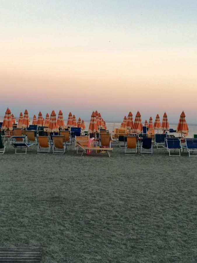 Appartamento Jolie - Vicino Alle Spiagge Con Ac Μοντερόσο αλ Μάρε Εξωτερικό φωτογραφία