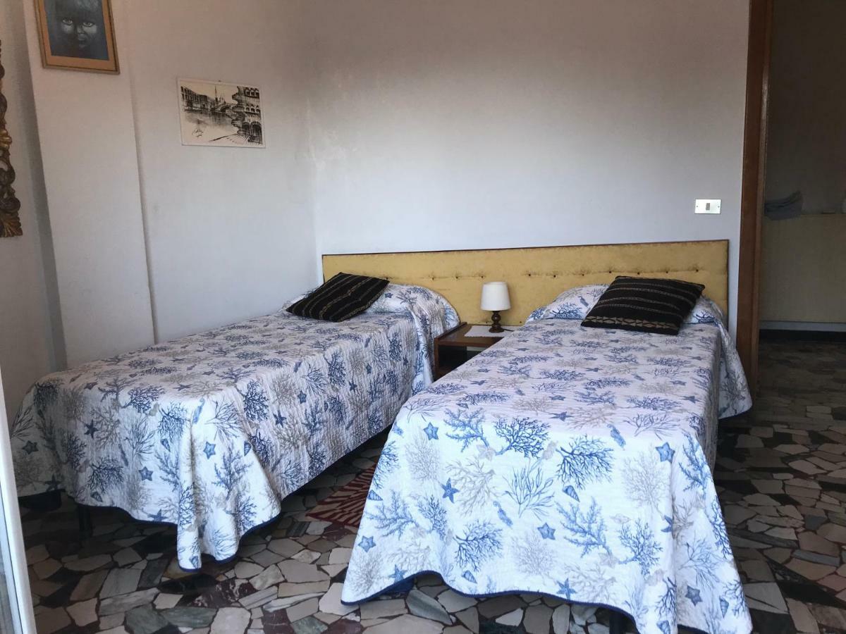Appartamento Jolie - Vicino Alle Spiagge Con Ac Μοντερόσο αλ Μάρε Εξωτερικό φωτογραφία